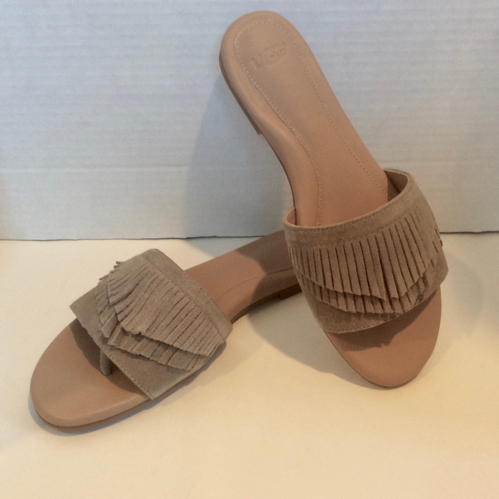 NIB ! UGG Fringe Sandals